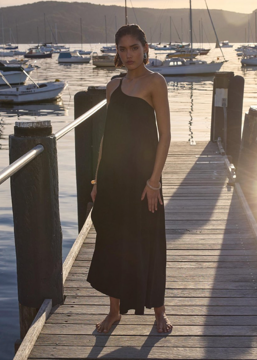 EVA ONE SHOULDERED MAXI DRESS